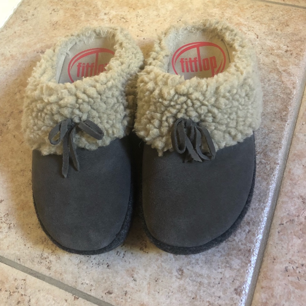 FitFlop Cuddler Shoes- Anthrocite